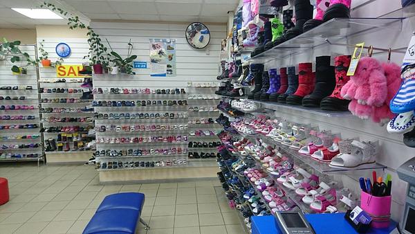 Магазин детской обуви в ТРК СПб