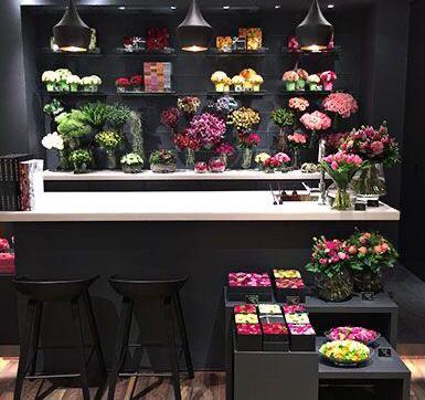 Цветочный магазин в павильоне