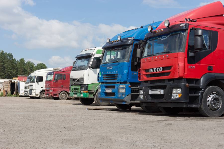 Автостоянка грузовых автомобилей более 3,5 тонн 