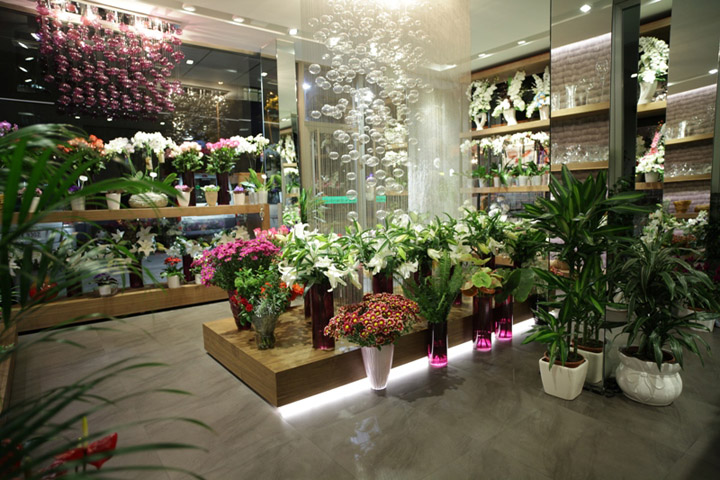 Цветочный магазин с доходом 170 000 руб. 