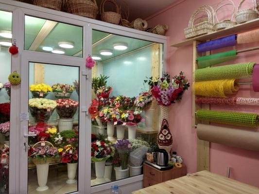 Цветочный магазин в спальном районе