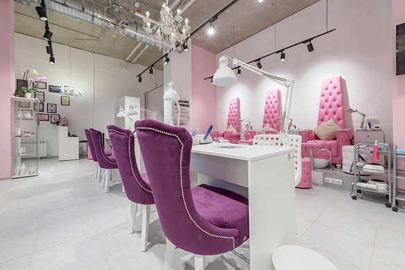 Студия маникюра в центре. 238 тр/мес