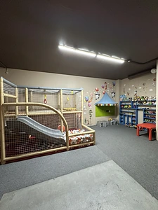 Семейный ресторан в центре  1